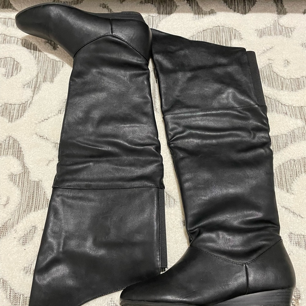 Women’s Boots NEW